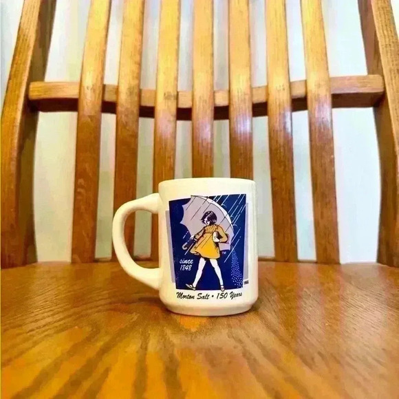 Bryan China, Vintage, Morton Salt Mug, Cup, New Castle, PA, Rain Girl Umbrella - Picture 5 of 6